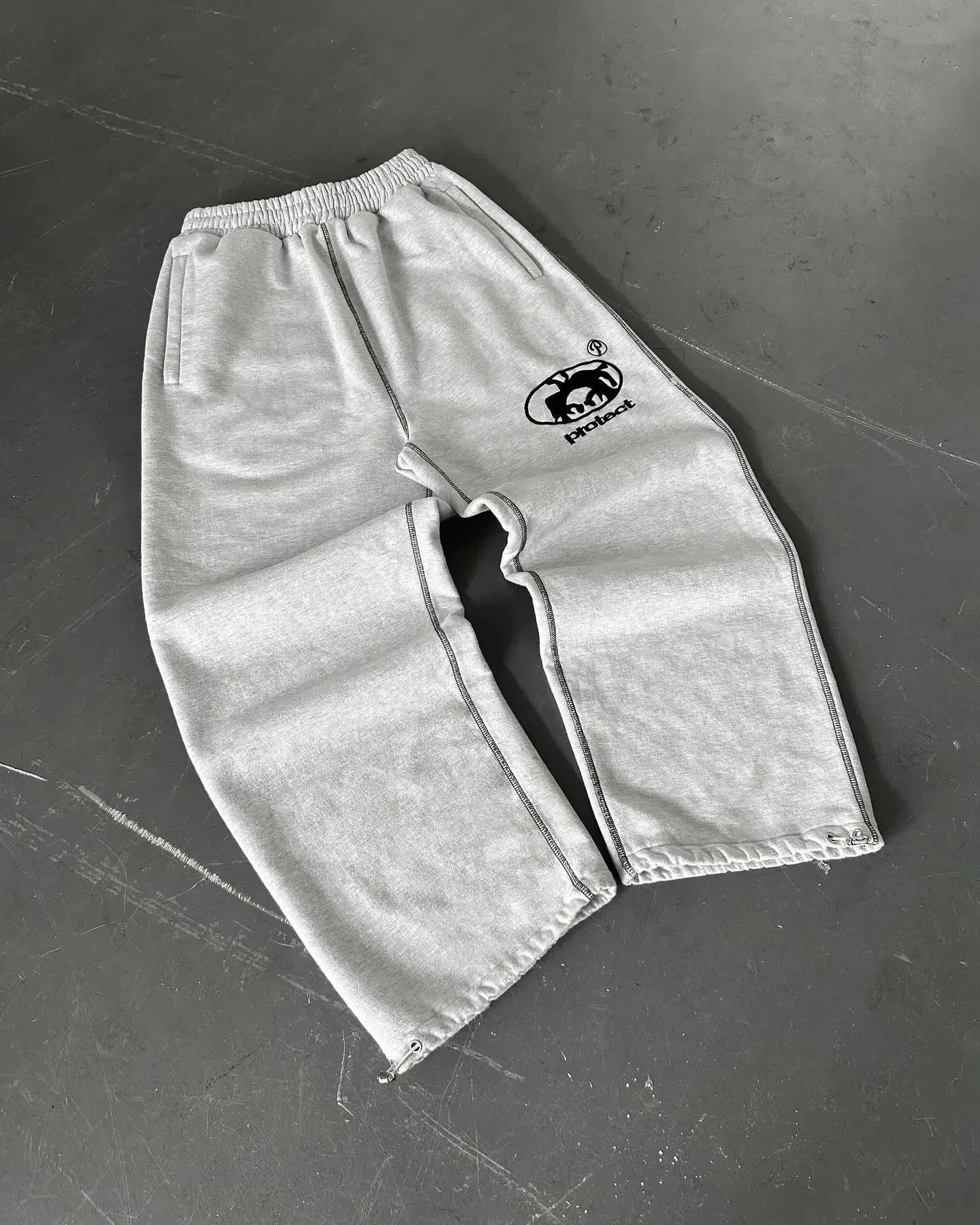 Calça de Moletom Cargo Masculina