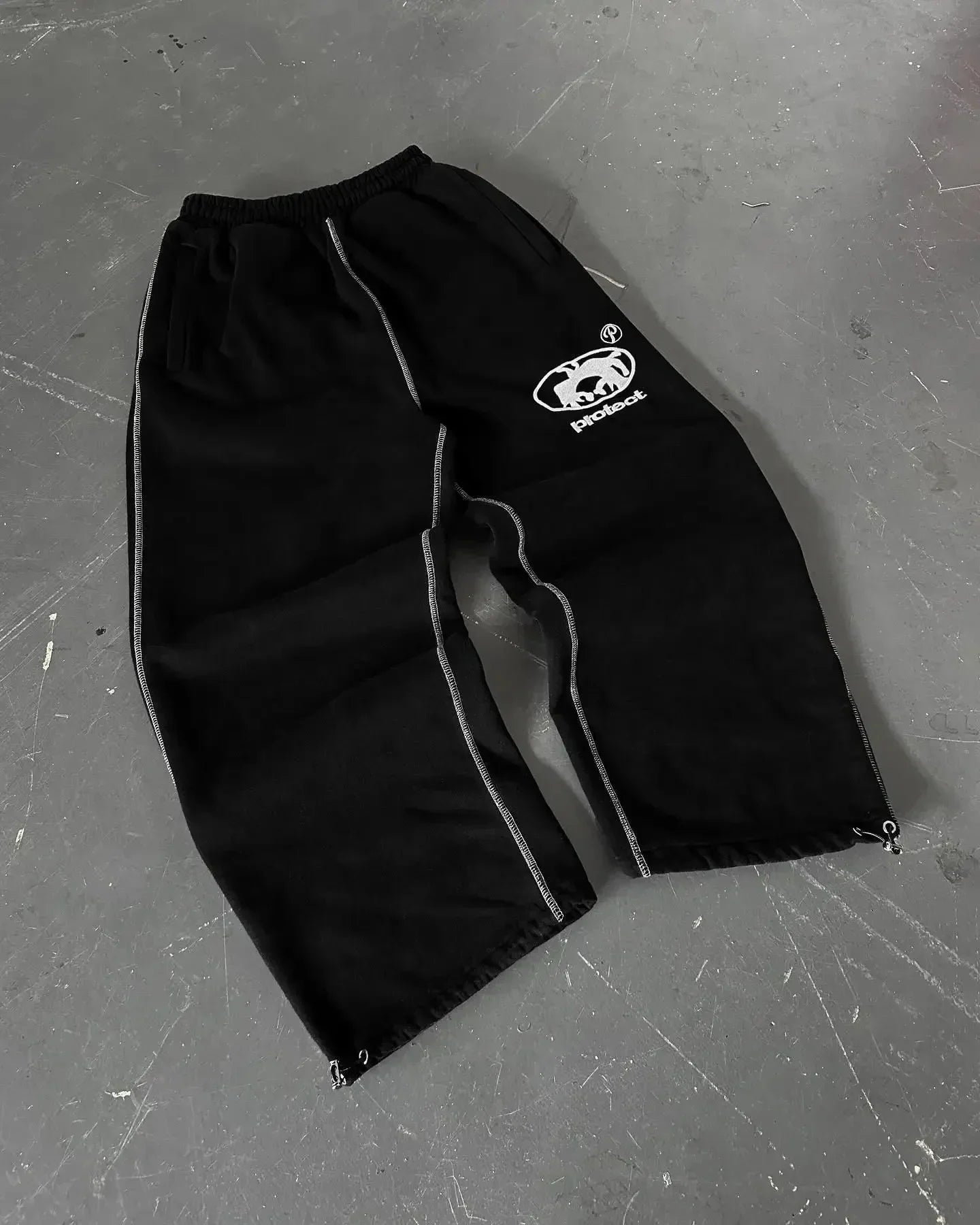 Calça de Moletom Cargo Masculina